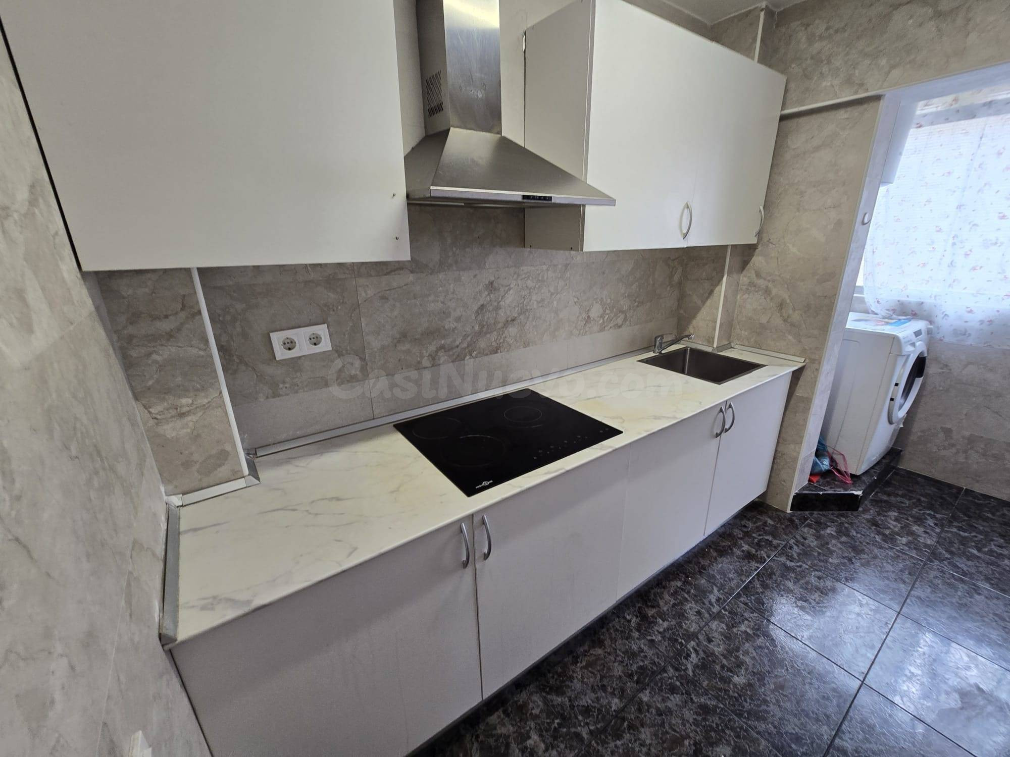 Acogedor piso en venta en Colonia Requena - foto 5