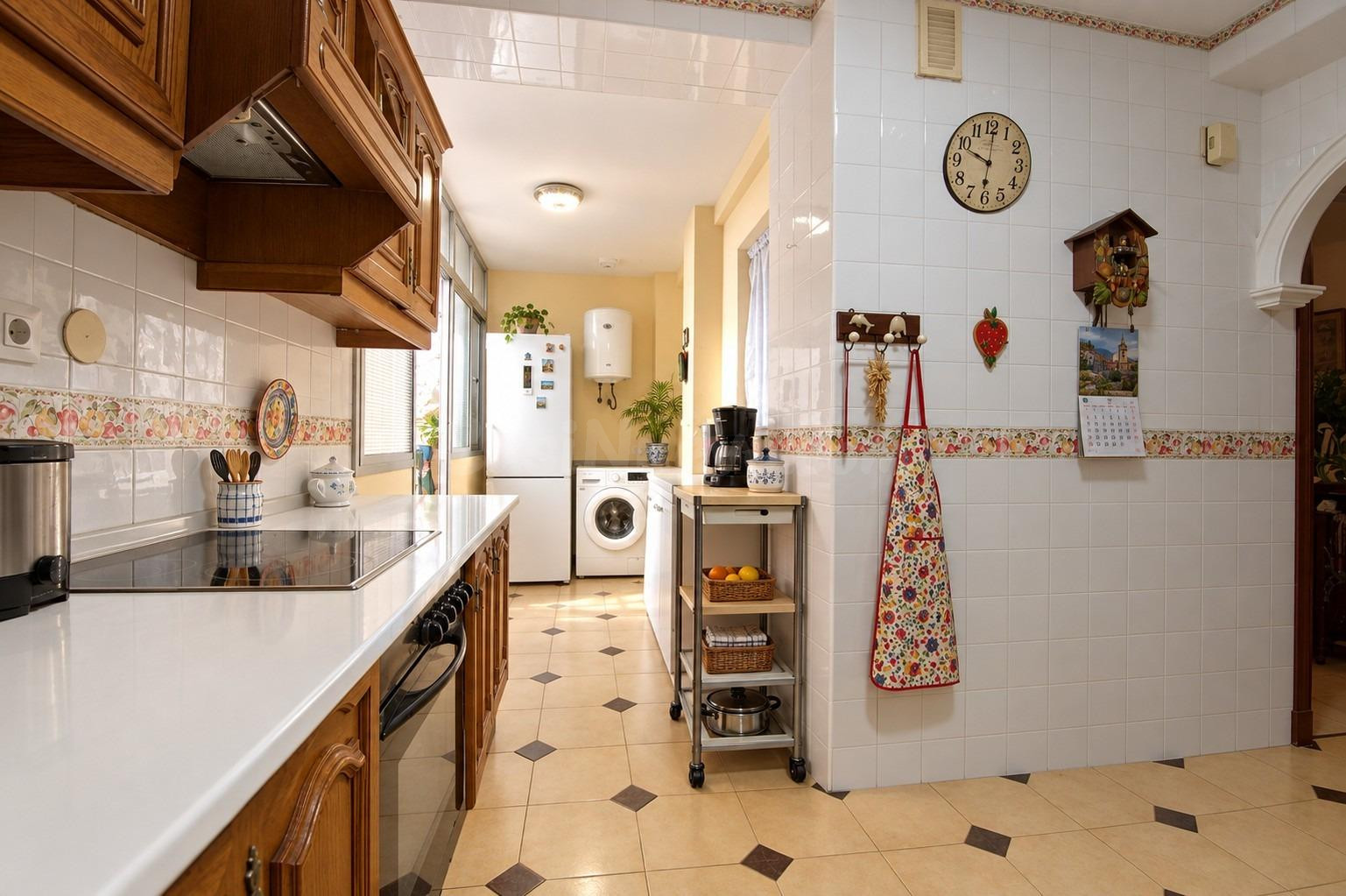 VENTA DE LA NUDA PROPIEDAD, PISO DE 4 DORMITORIOS - foto 4