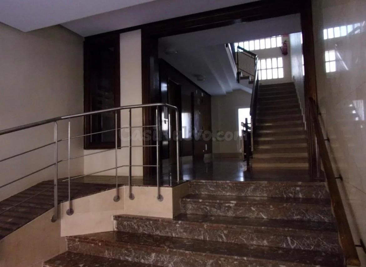 PISO EN VENTA EN CALLE PABLO SARASATE, 11 - foto 2
