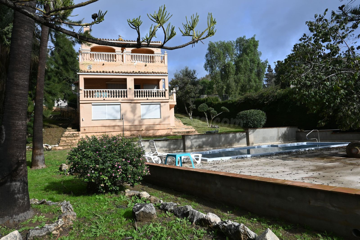 Chalet 7 habitaciones 250m² en venta - Riviera del sol
