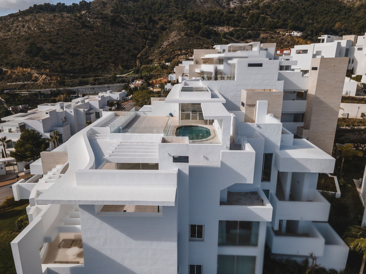 Ático Dúplex 3 habitaciones 158m² en venta - Ojen pueblo - foto 5