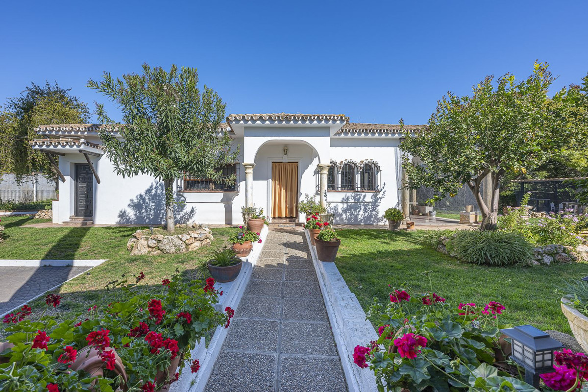 Chalet 3 habitaciones 201m² en venta - Marbella
