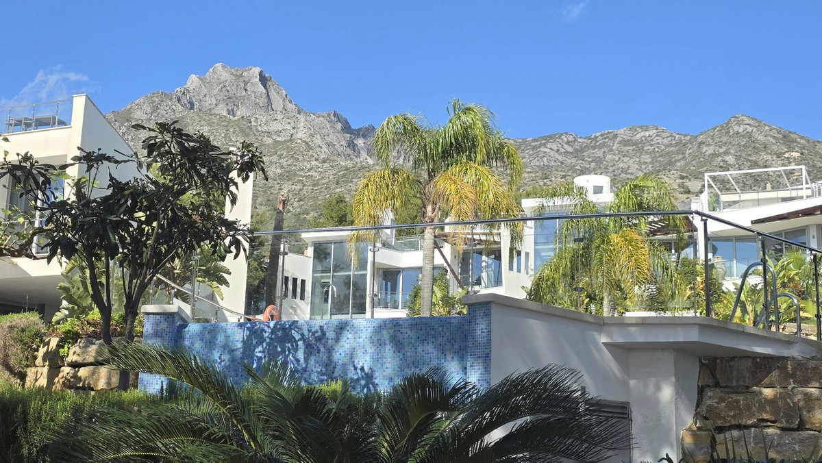 Adosado 5 habitaciones 728m² en venta - Marbella