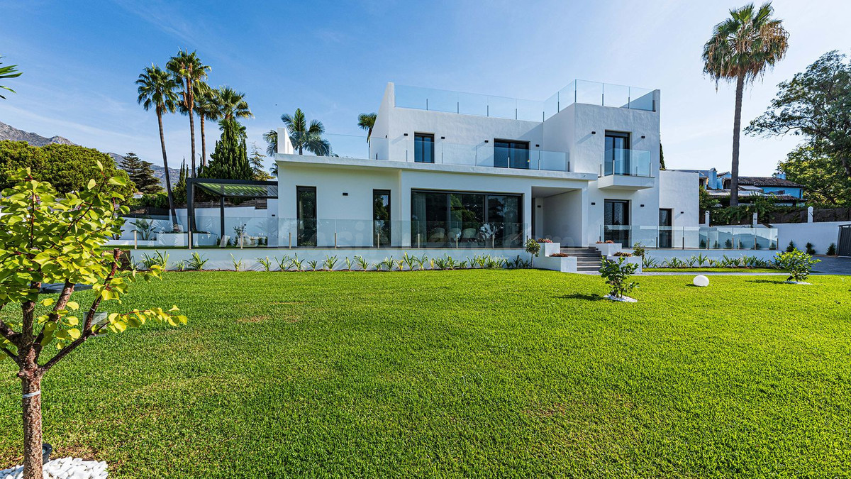 Chalet 5 habitaciones 420m² en venta - Marbella