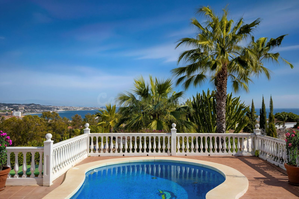 Chalet 5 habitaciones 249m² en venta - Riviera del sol