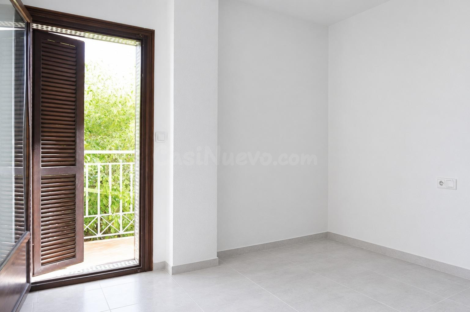 Bungalow con gran terraza en Santa Pola - Gran Playa - foto 5