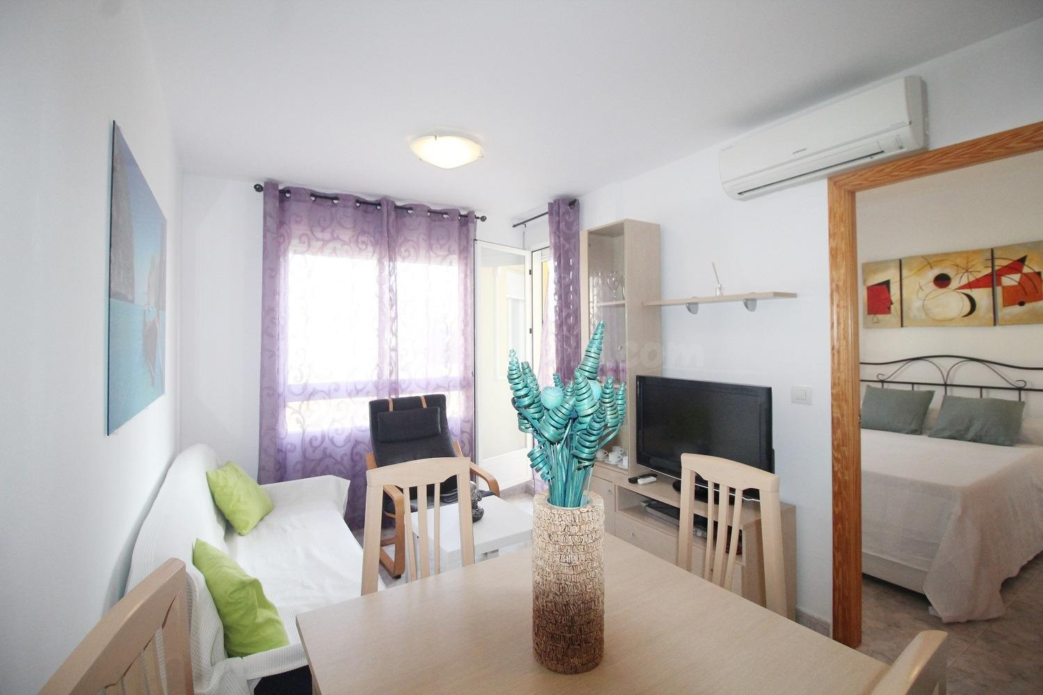 REF. _PISO CÉNTRICO DE 2 habitaciones EN OROPESA DEL MAR (PUEBLO)