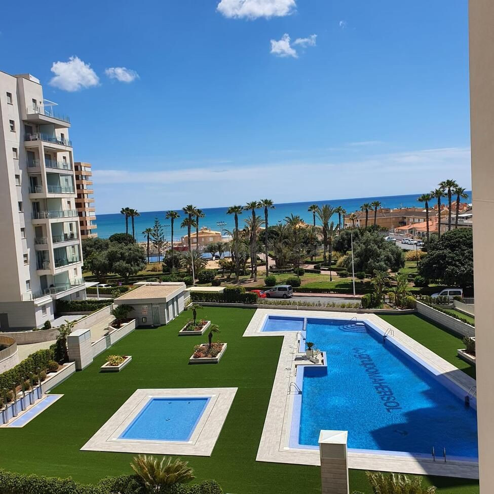 Piso 2 dormitorios en venta - Torrevieja centro