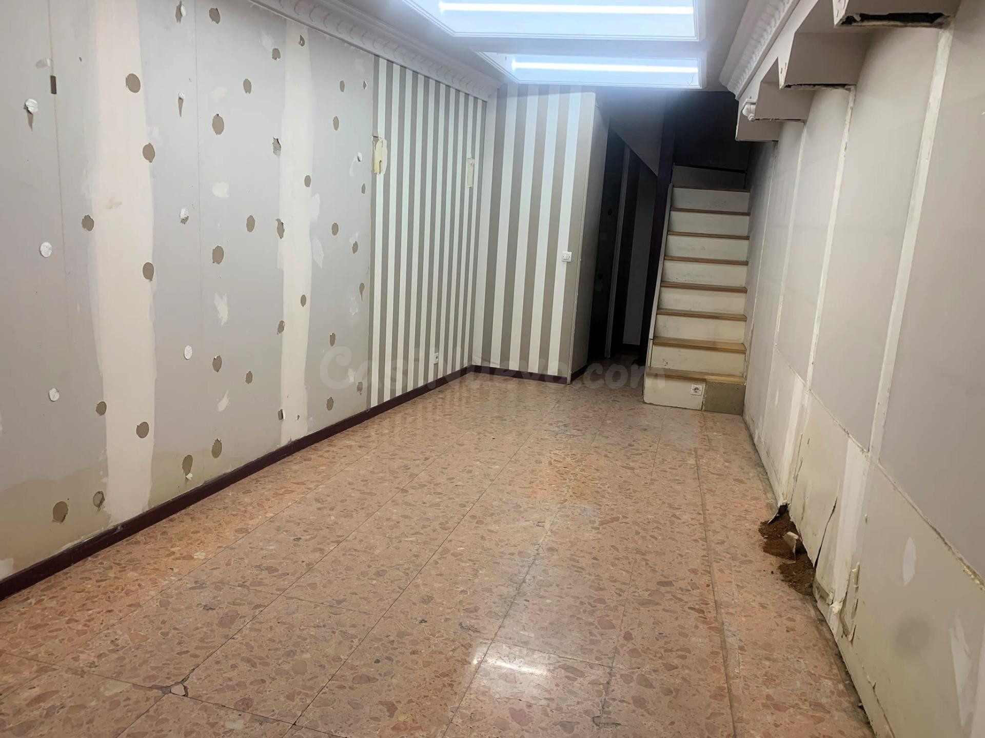 CASA EN VENTA EN LA CALLE EL REY - foto 2