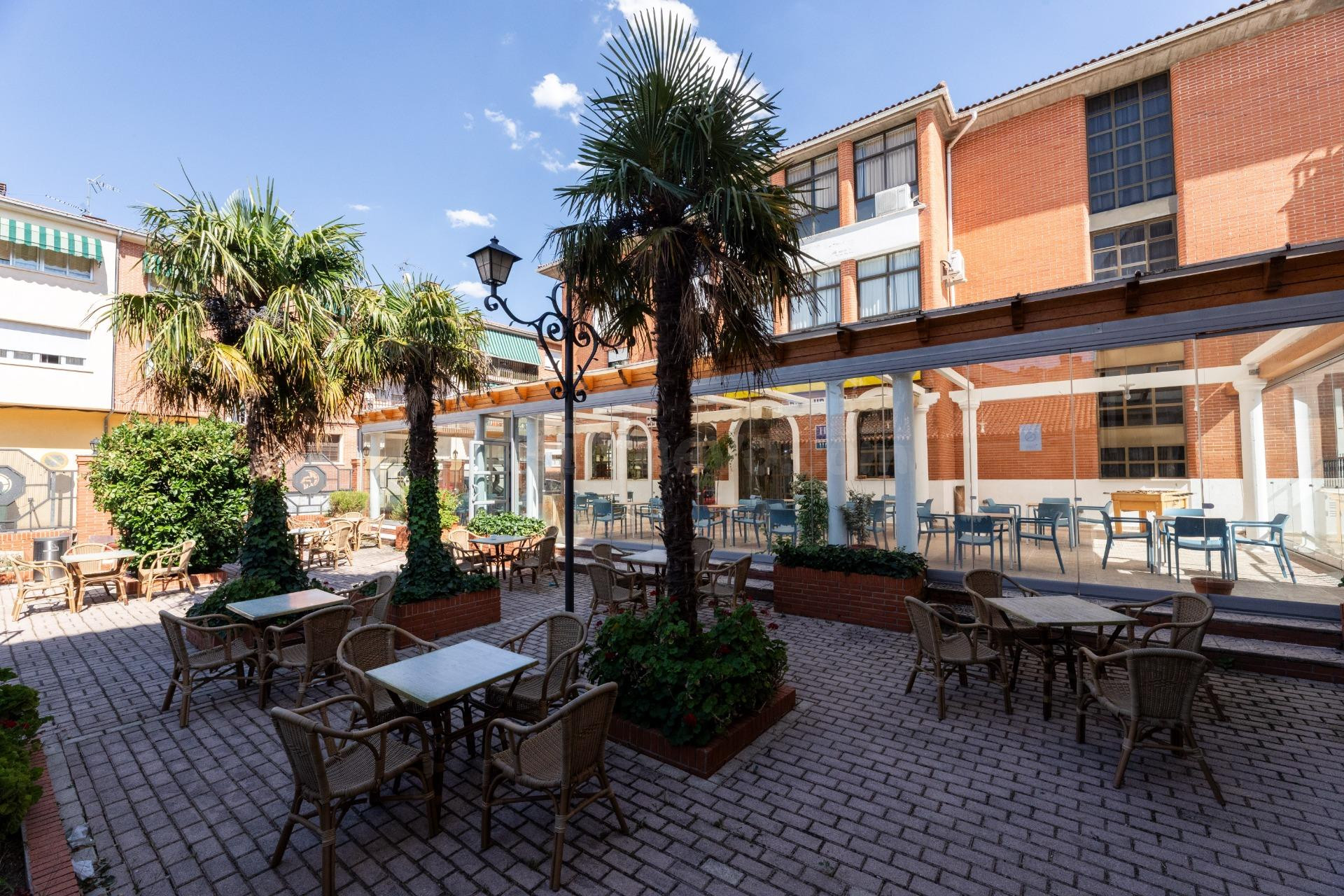 ACTIVO HOTELERO CON POTENCIAL DE INVERSIÓN Y RECONVERSIÓN –  - foto 3