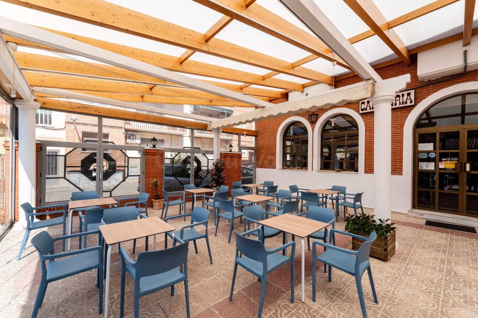 ACTIVO HOTELERO CON POTENCIAL DE INVERSIÓN Y RECONVERSIÓN –  - foto 4