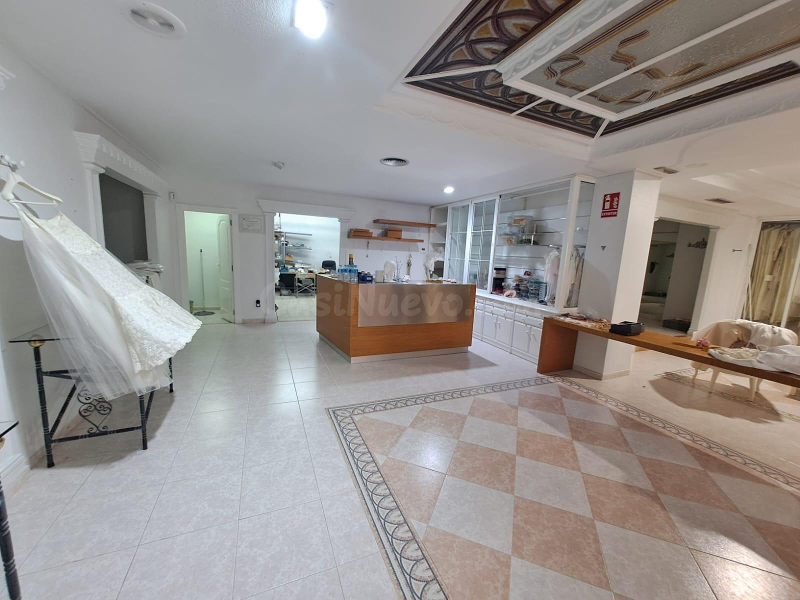 Local comercial en  Avenida de Alicante, Altabix, Elche. - foto 3