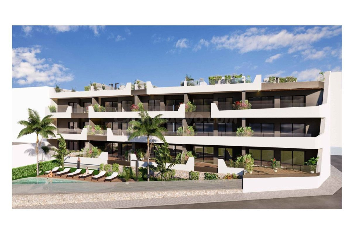 PLANTA BAJA 4 DORMITORIOS - foto 4