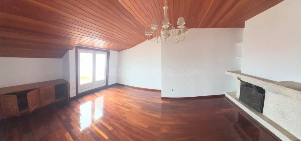 SE VENDE ÁTICO CON VISTAS AL MAR EN BAIO - PONTEVEDRA - foto 2
