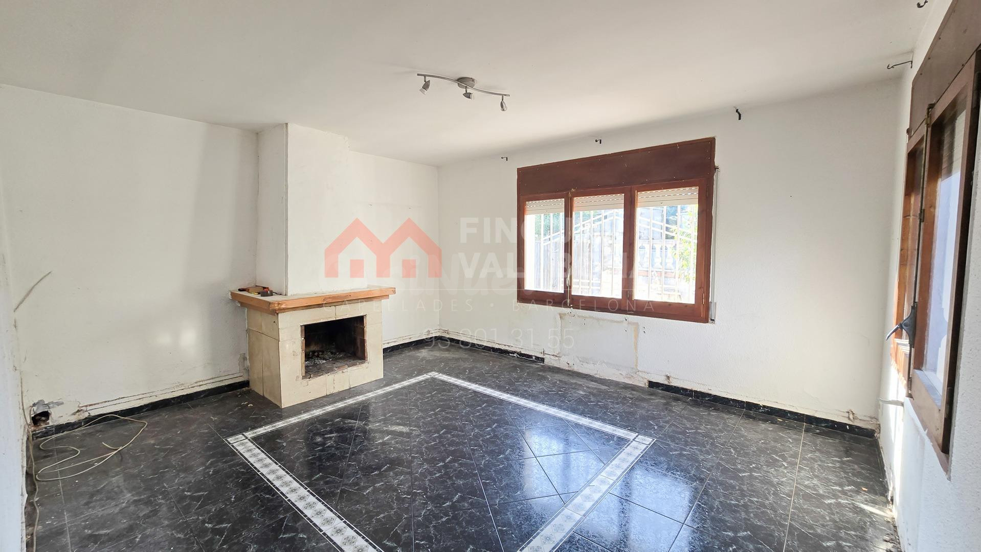 CASA CON TERRENO PARA REFORMAR EN LA TORRE DE CLARAMUNT – - foto 5