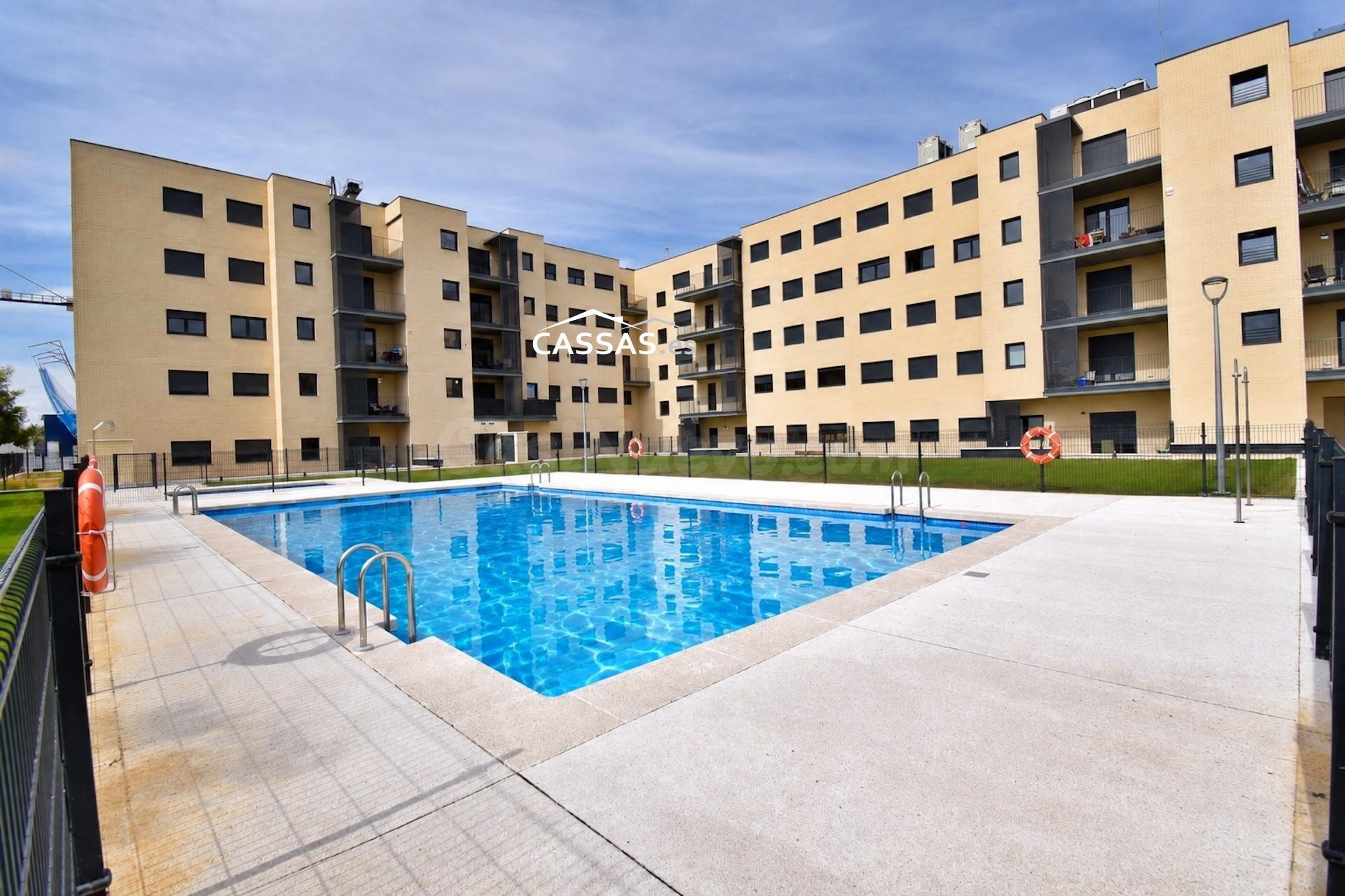 ALOVERA - Obra nueva. Ático con terraza de 10 m2, 3 habitaci - foto 2