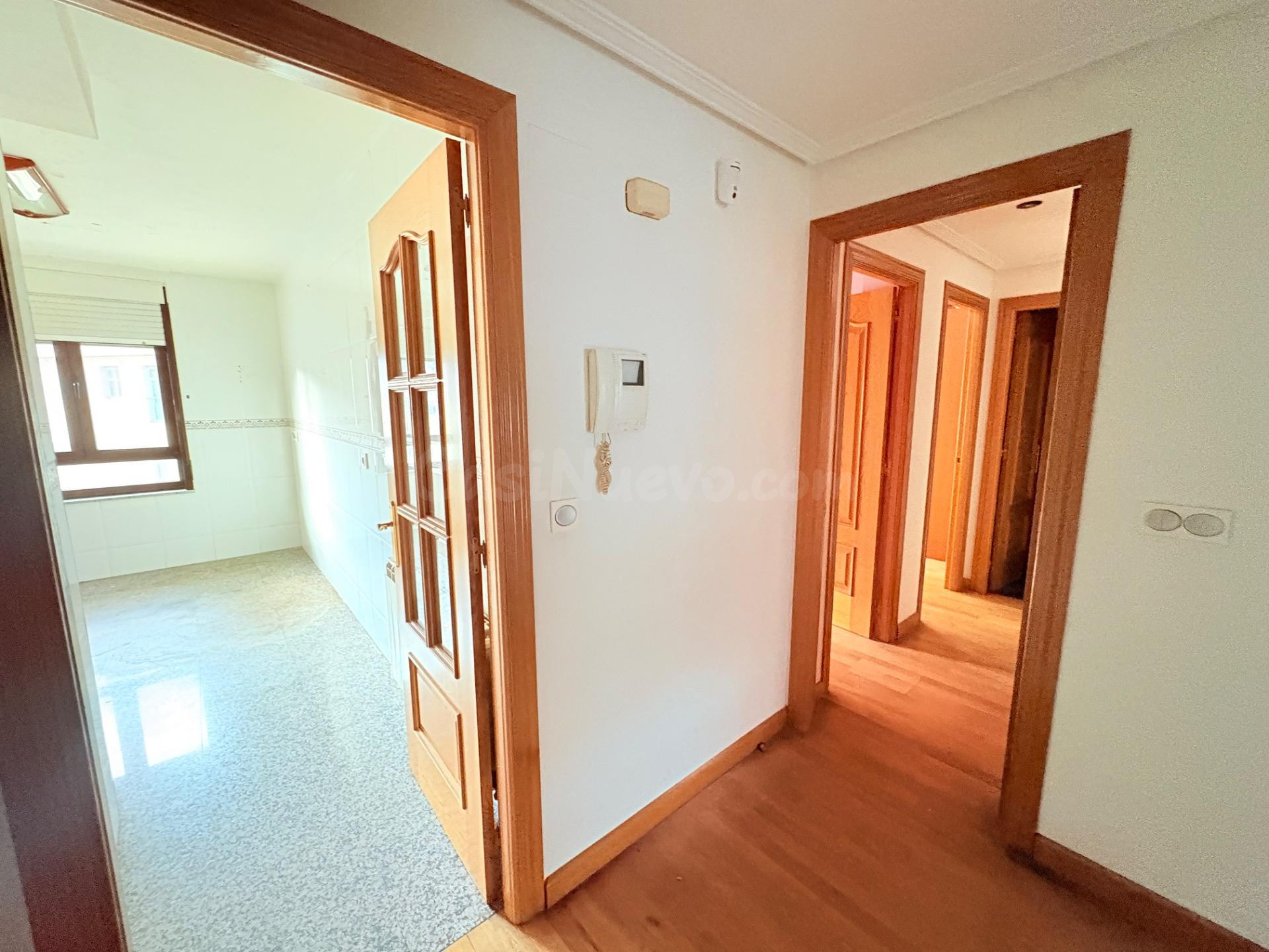 ESTUPENDO PISO EN ZONA ALTA DE PONFERRADA