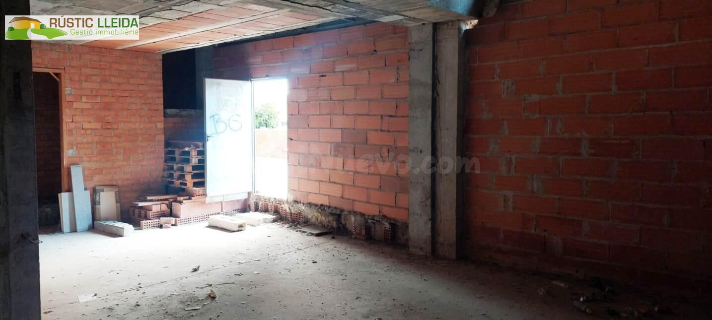 LOCAL COMERCIAL EN VENTA EN TÀRREGA . - foto 5
