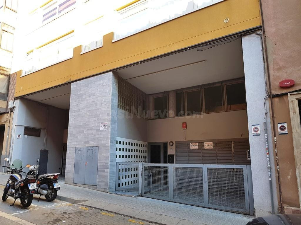 Local comercial - Esplugues de Llobregat (Can Clota)