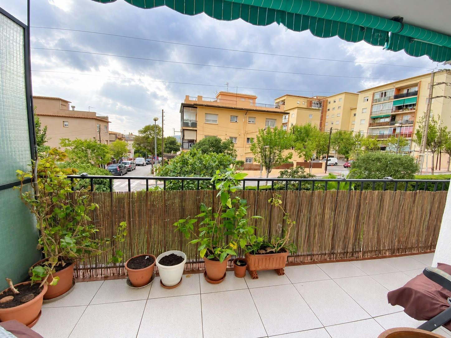 PISO DE 83 M2 CON UNA GRAN TERRAZA Y VISTAS ABIERTAS EN EL MASNOU ALT