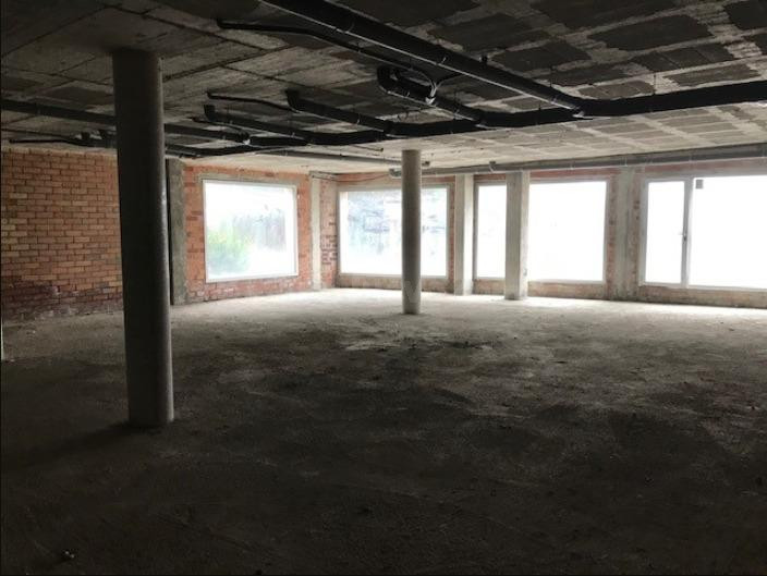 Local comercial 198m² en venta - La fabrica 2 - foto 3