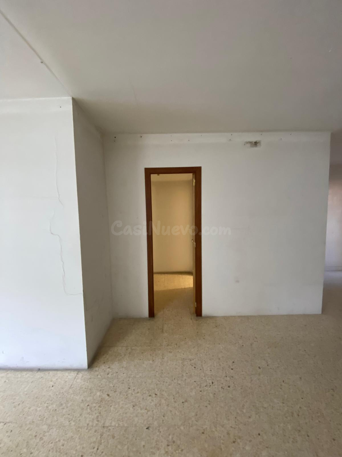 ALQUILER LOCAL DE 100M2 EN IGUALADA ZONA POBLE SEC - foto 3