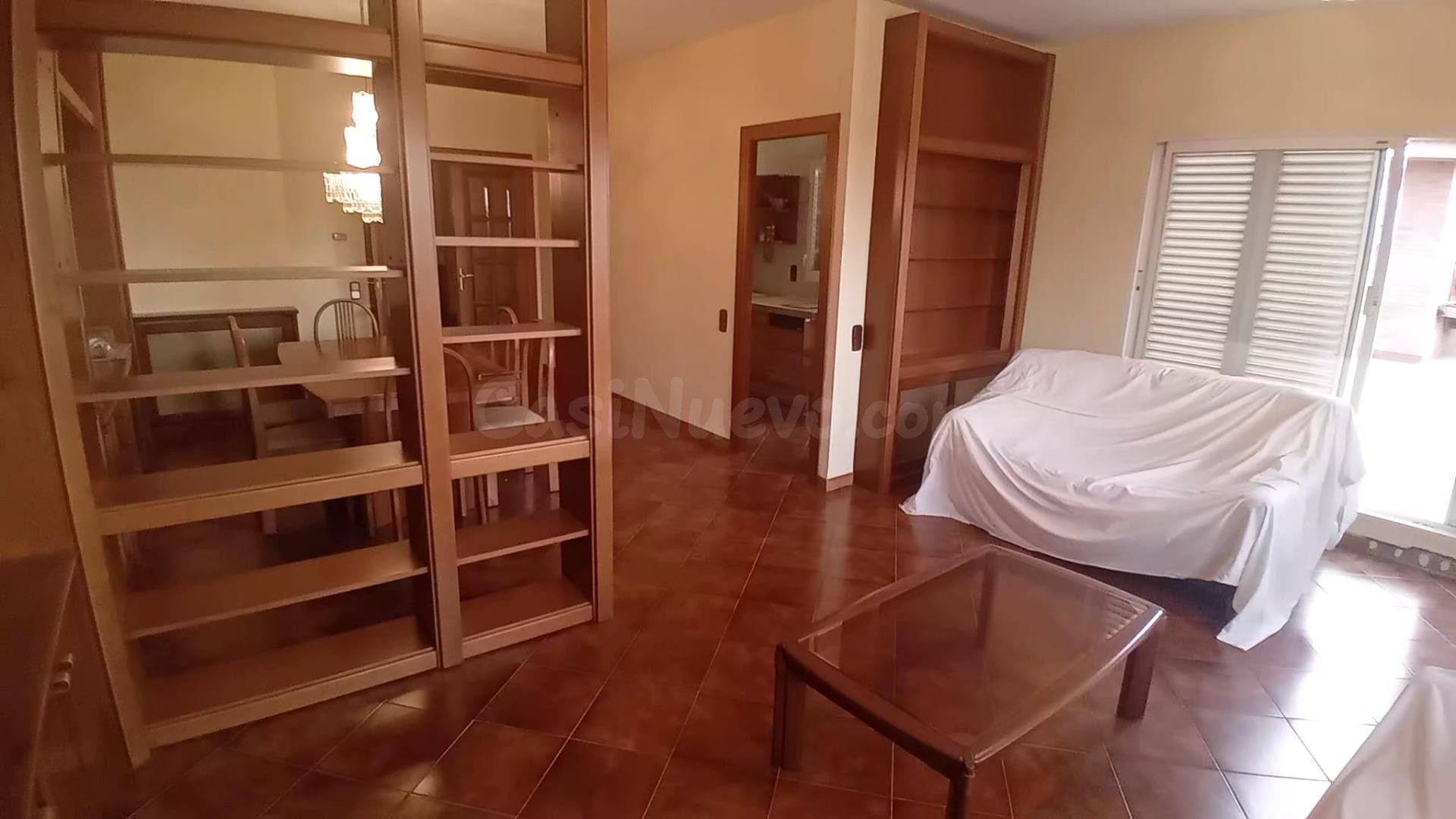 CASA CON AMPLIA TERRAZA EN ALCARRÀS - foto 4