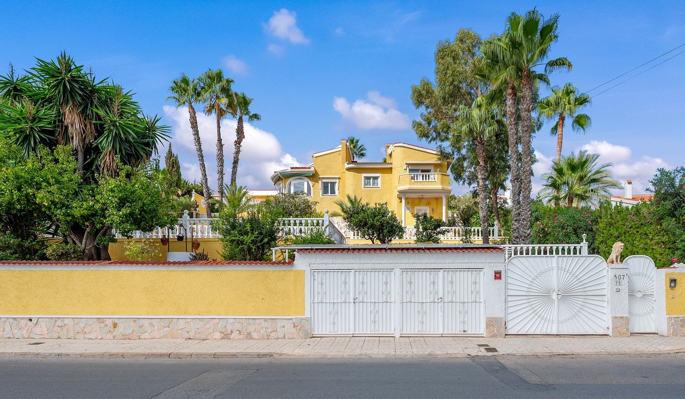 Villa 2 habitaciones 132m² en venta - Centro de la Ciudad Quesada
