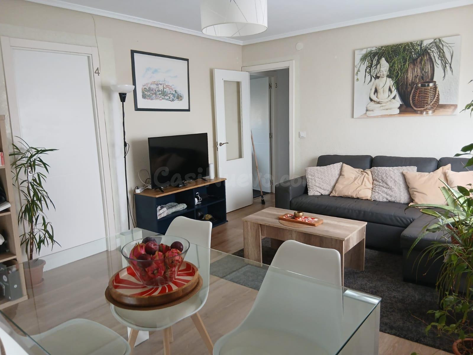 PISO EN VENTA EN CALLE BENISSA ( IDEAL PARA INVERSORES)