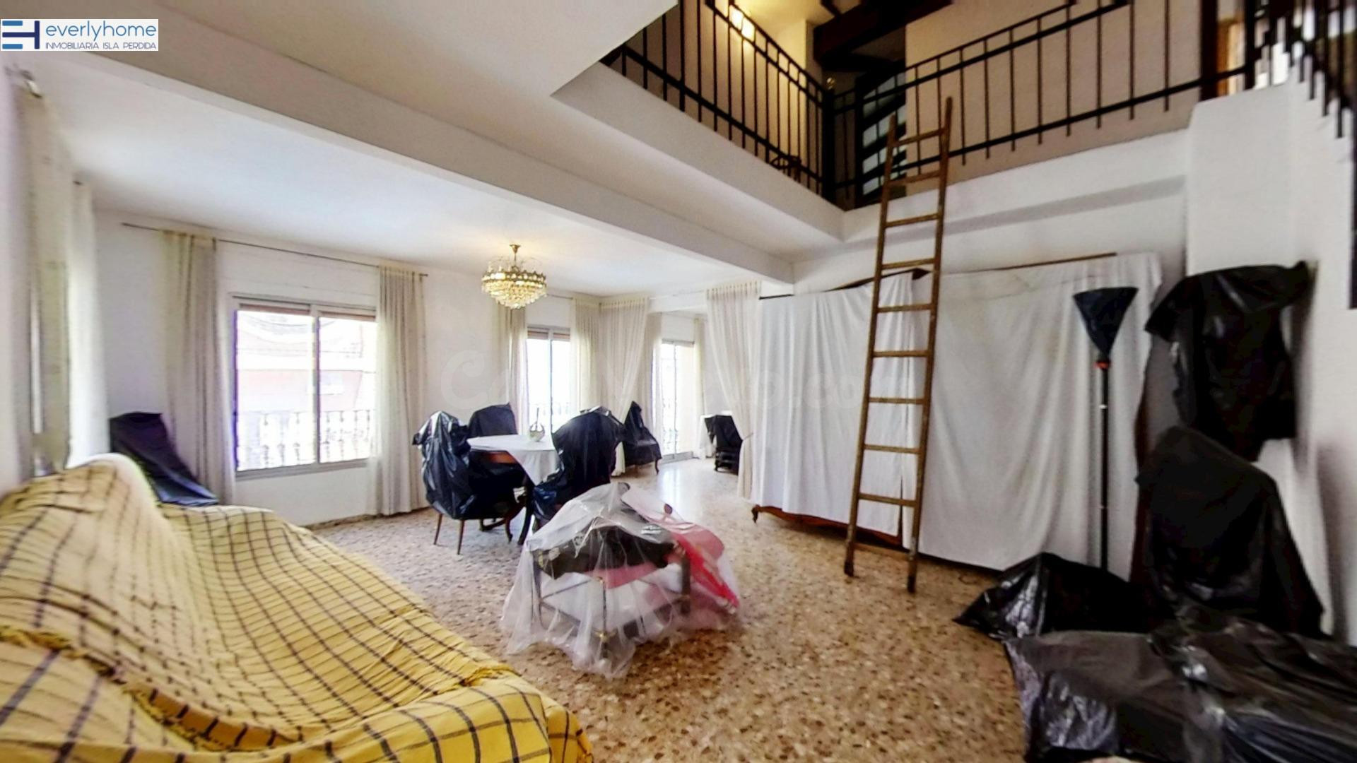 Casa 4 habitaciones 222m² en venta - El Grau