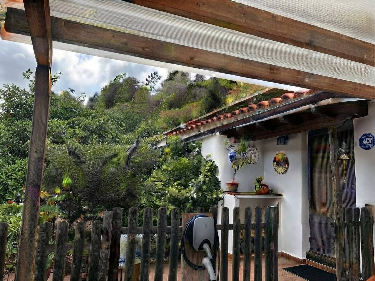 Chalet con terreno en Vallesesco