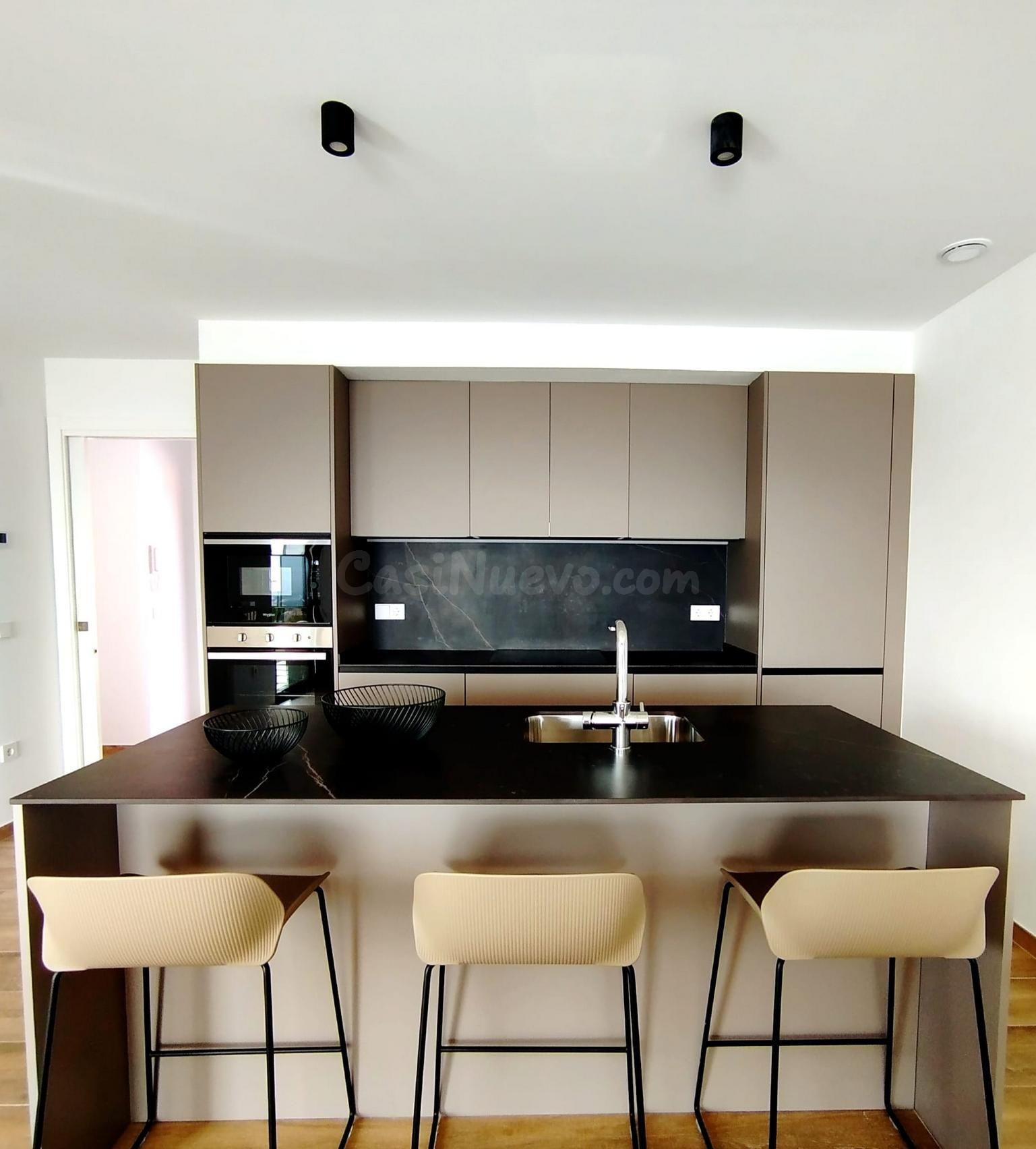Villa en una sola planta con 2 dormitorios a la venta en Pol - foto 4