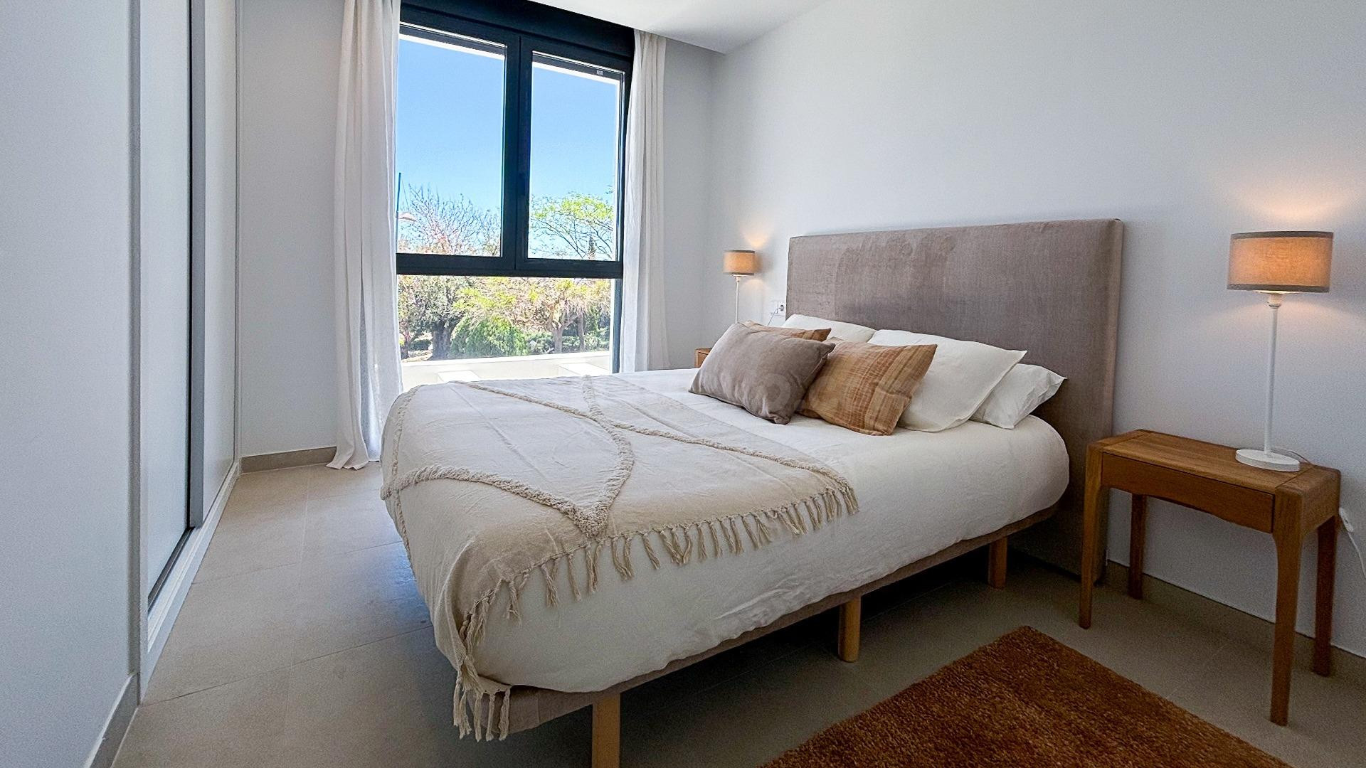 Villa de 3 dormitorios de dos plantas a la venta en Polop - foto 5