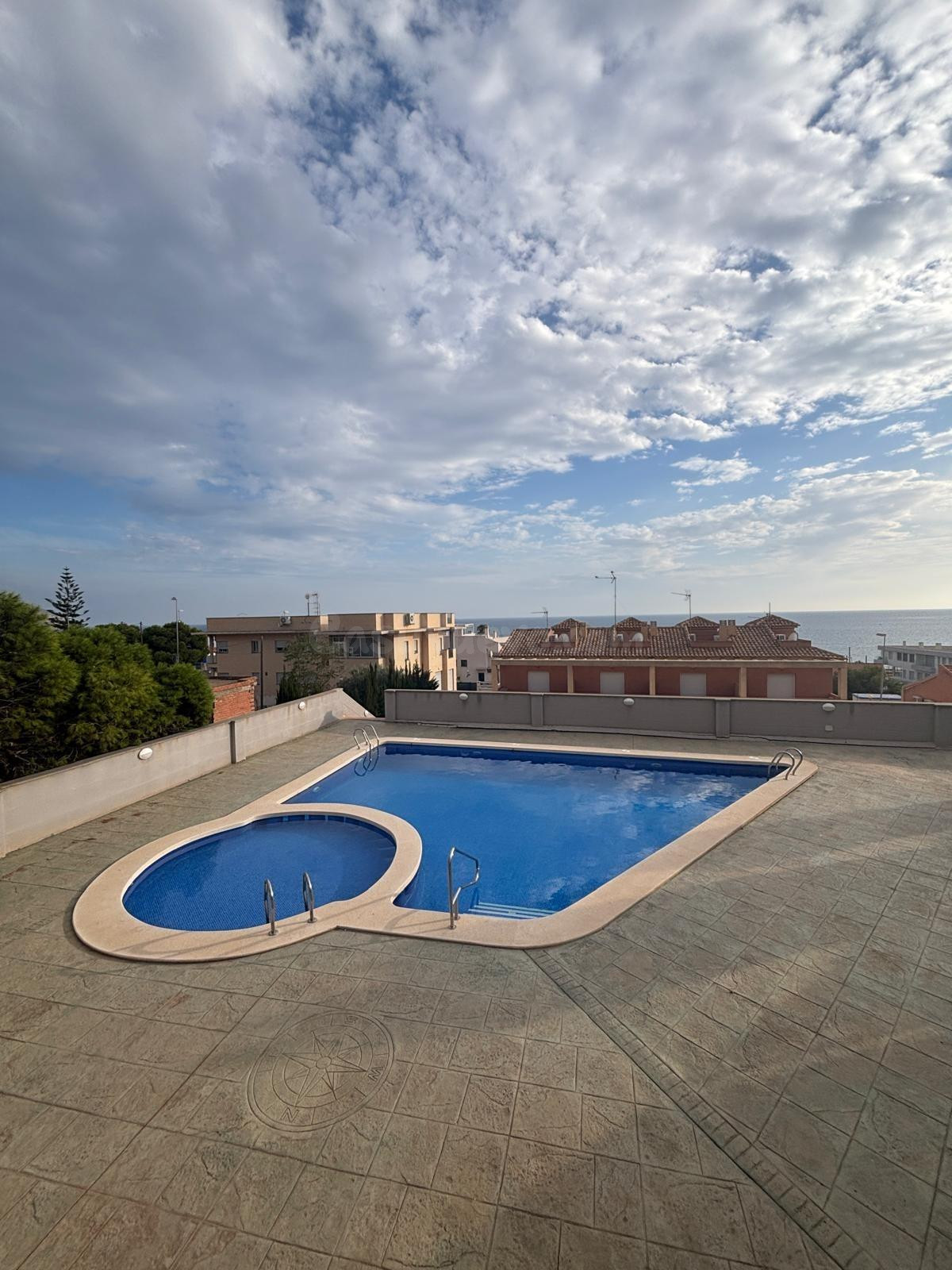 ALQUILER PARA TODO EL AÑO EN ISLA PLANA · VISTAS AL MAR