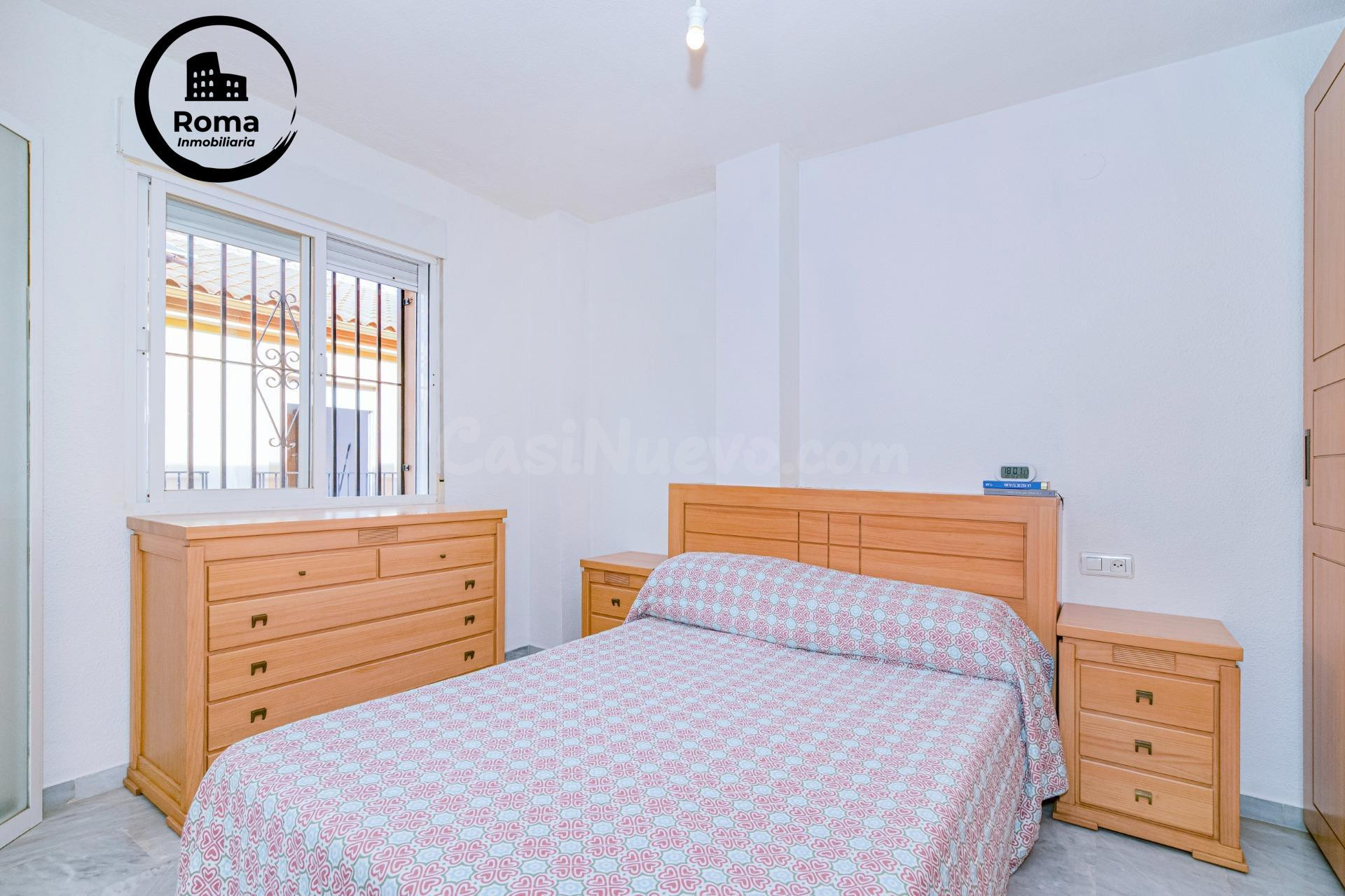 OPORTUNIDAD EN VENTA DE CASA ADOSADA DE 3 DORMITORIOS EN VEGAS DEL GENIL