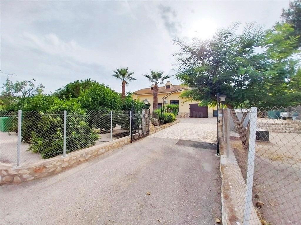 Hermosa casa de campo en los alrededores de Lorca - foto 2
