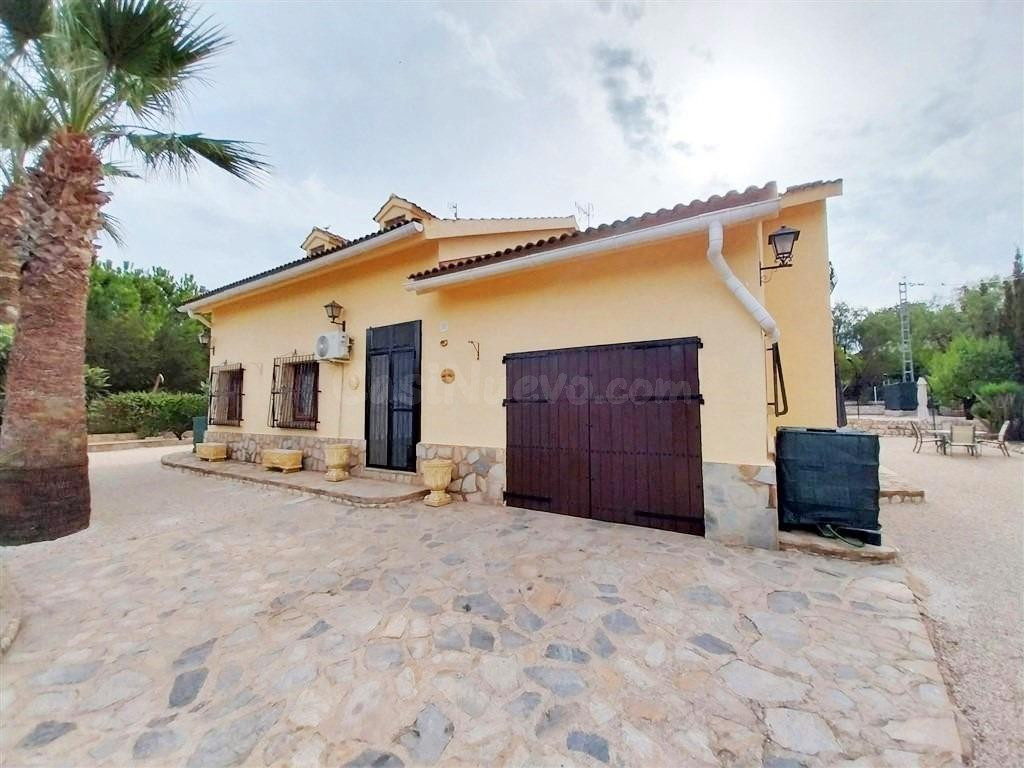 Hermosa casa de campo en los alrededores de Lorca - foto 3