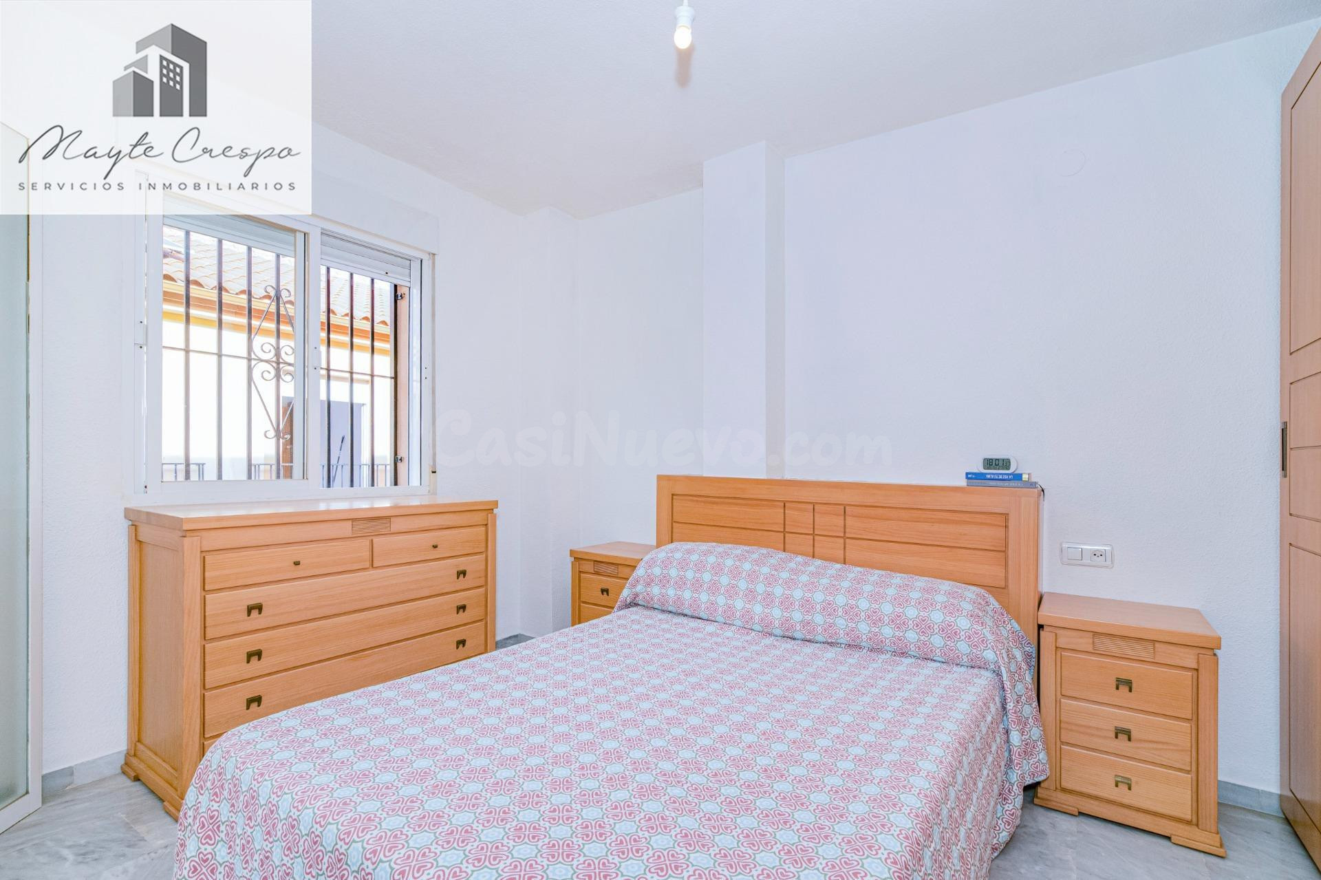 OPORTUNIDAD EN VENTA DE CASA ADOSADA DE 3 DORMITORIOS EN VEGAS DEL GENIL