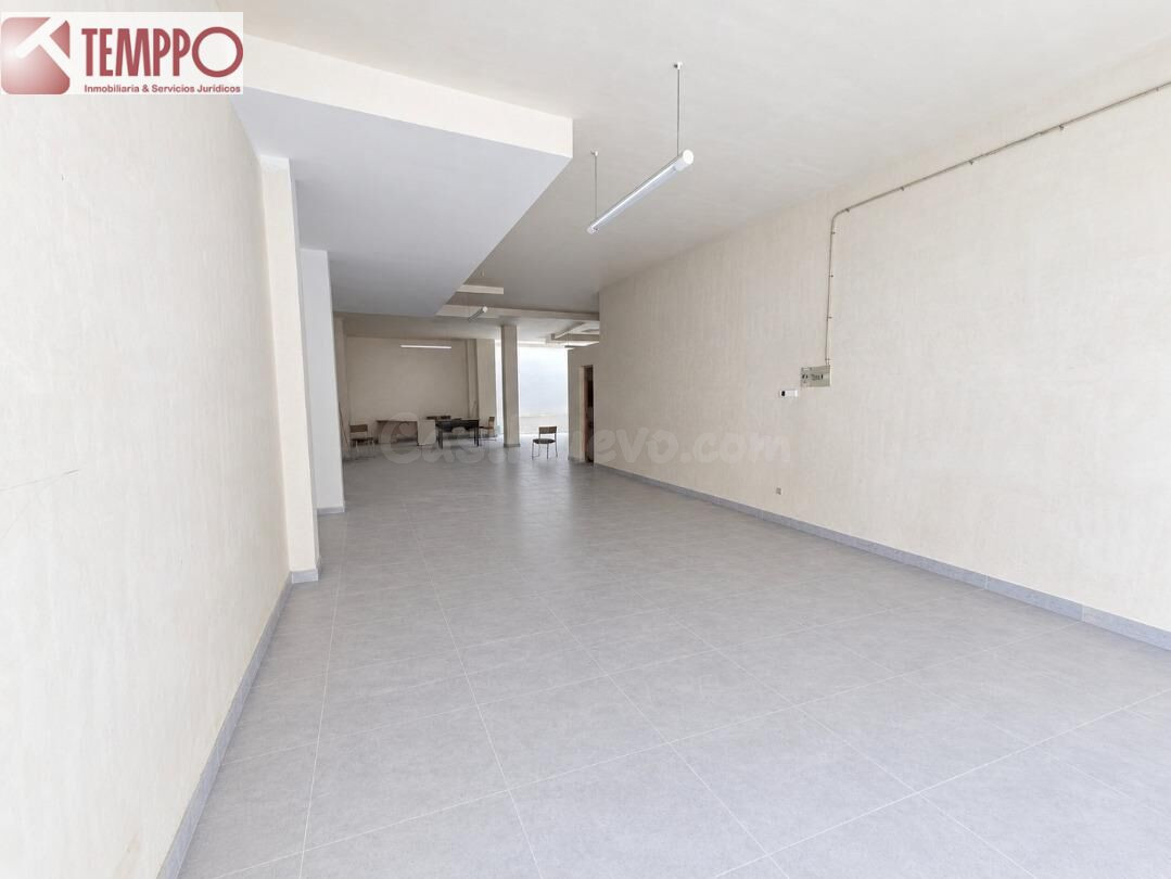 Local de 114m2 ACABADO - foto 3