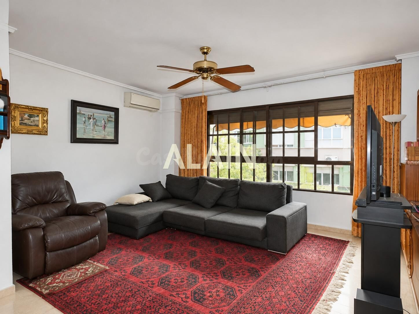 PISO EN VENTA EN LA ZONA DEL ENSANCHE EN VALENCIA CON DOS TERRAZAS Y GARAJE OPCIONAL.