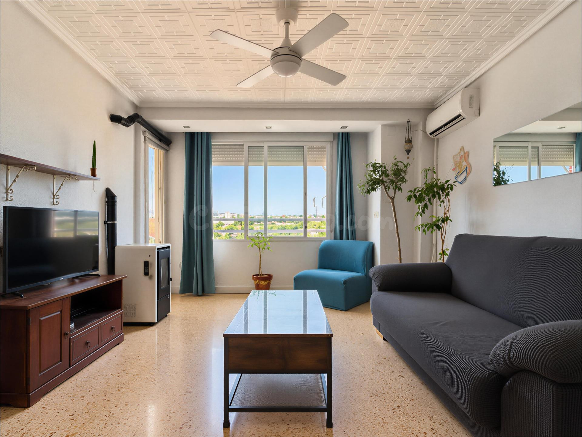 PISO A LA VENTA EN ALBORAYA