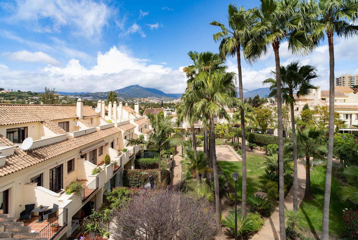 Adosado 4 habitaciones 300m² en venta - Marbella