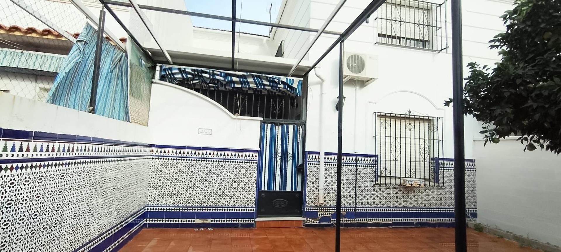 Chalet Adosado en Sevilla Este