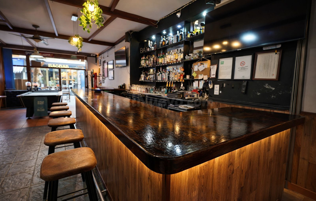 Bar 110m² en venta - Centro