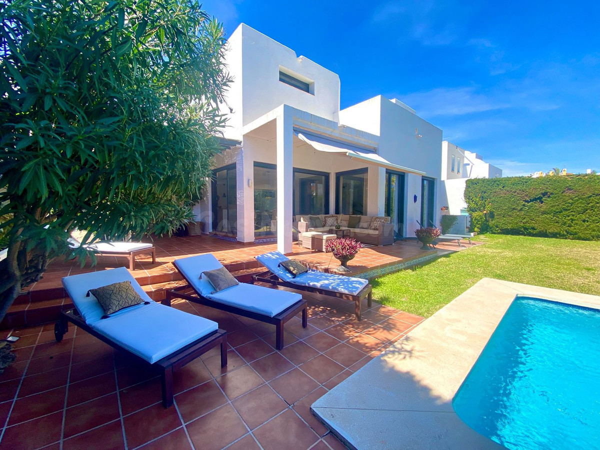 Chalet 6 habitaciones 300m² en venta - Marbella