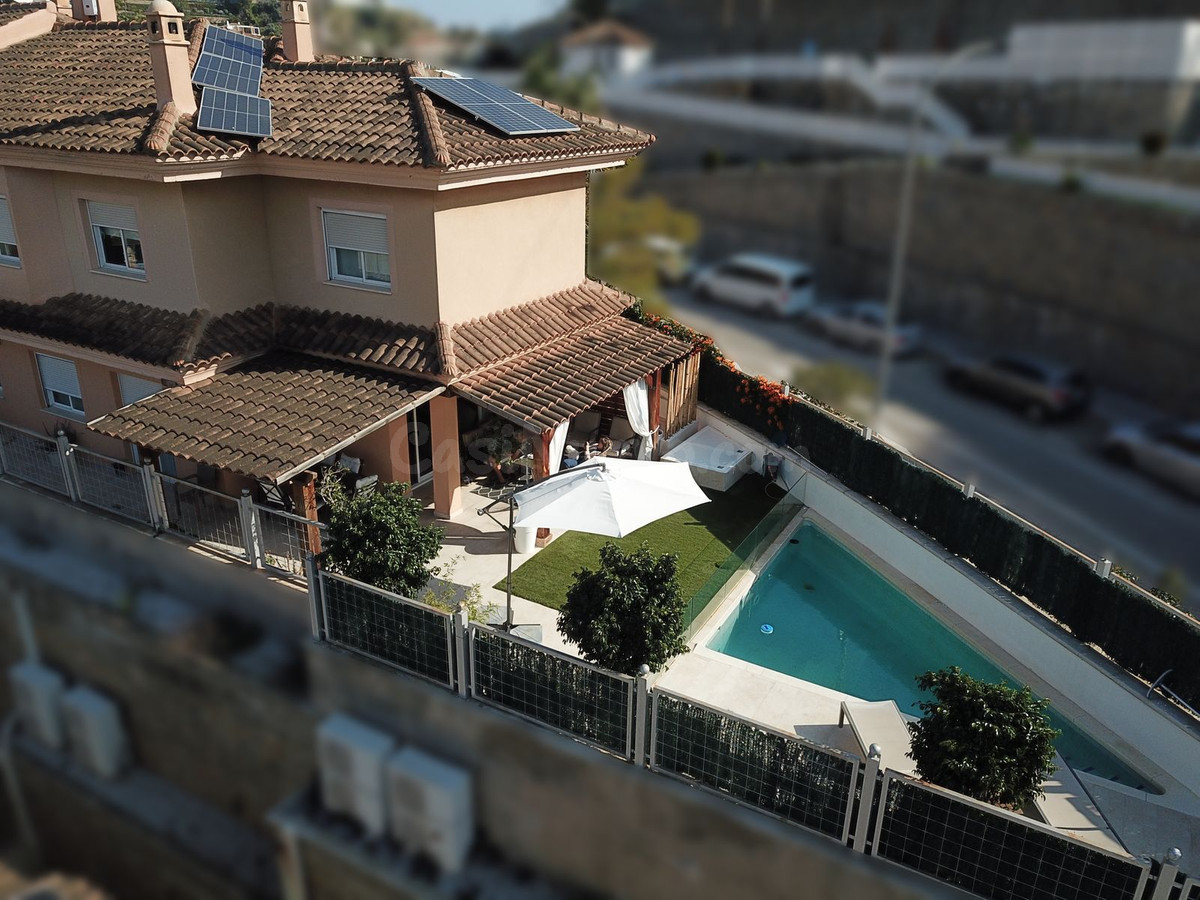 Adosado 5 habitaciones 260m² en venta - Malagueta - Monte Sancha