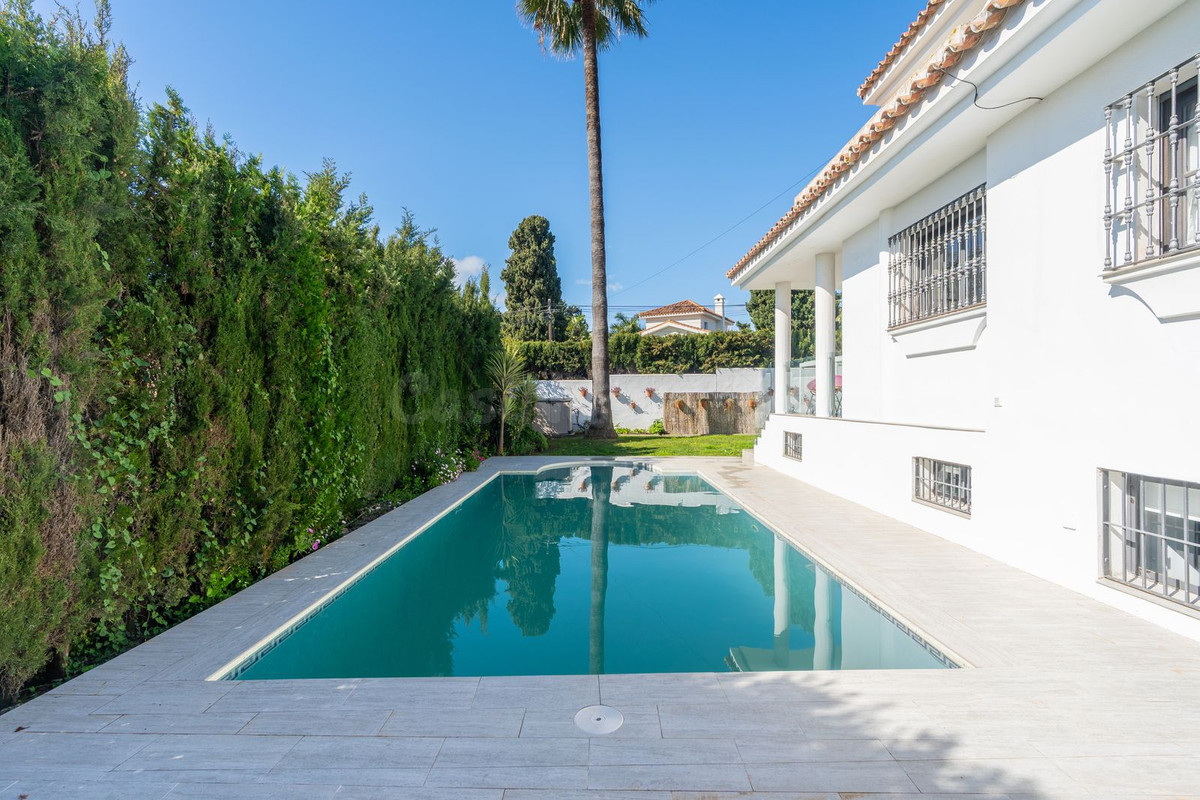Chalet 5 habitaciones 379m² en venta - Paraiso-Barronal