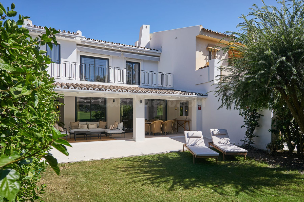 Adosado 4 habitaciones 273m² en venta - Marbella