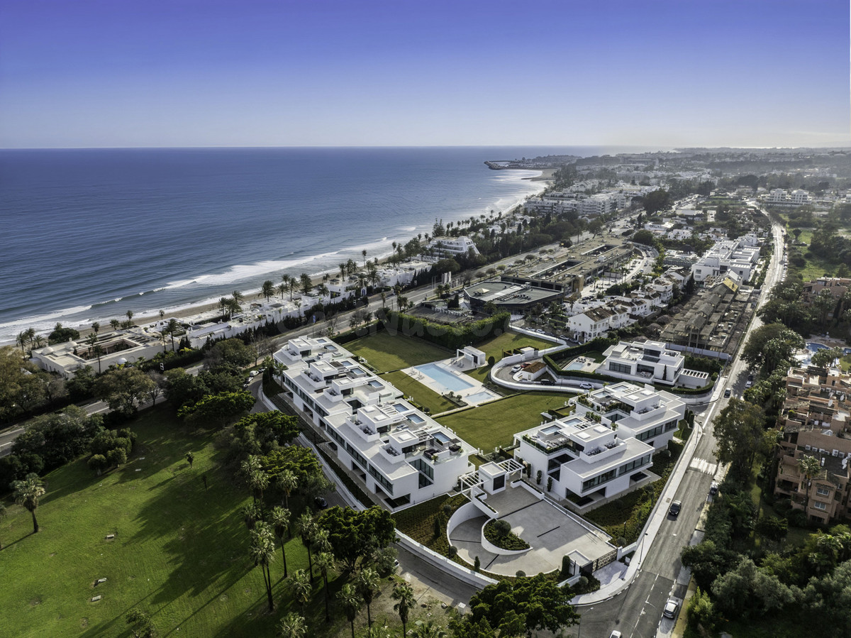 Adosado 3 habitaciones 373m² en venta - Marbella