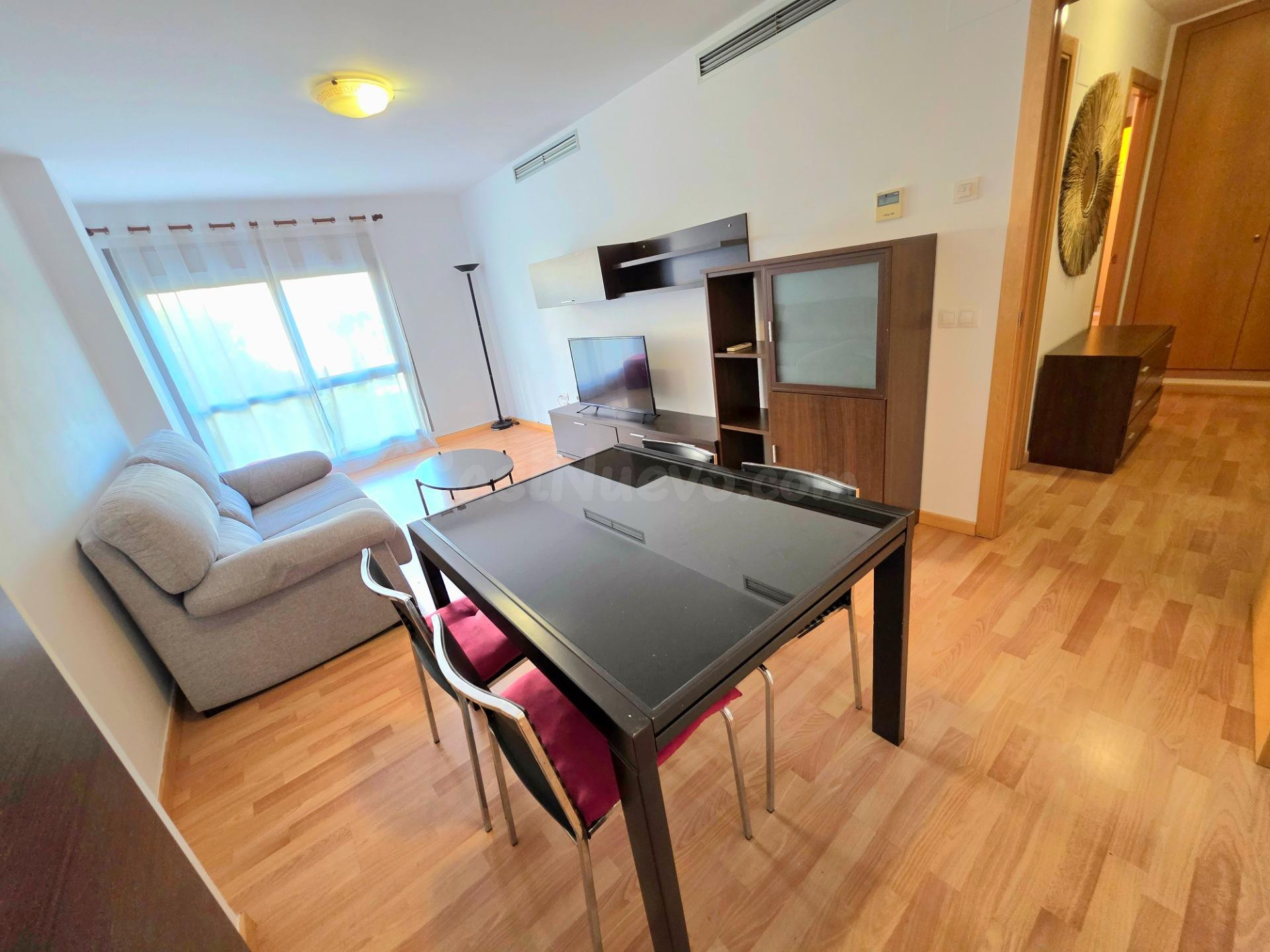 Oportunidad única en el Auditorio: Acogedora vivienda de 2 h